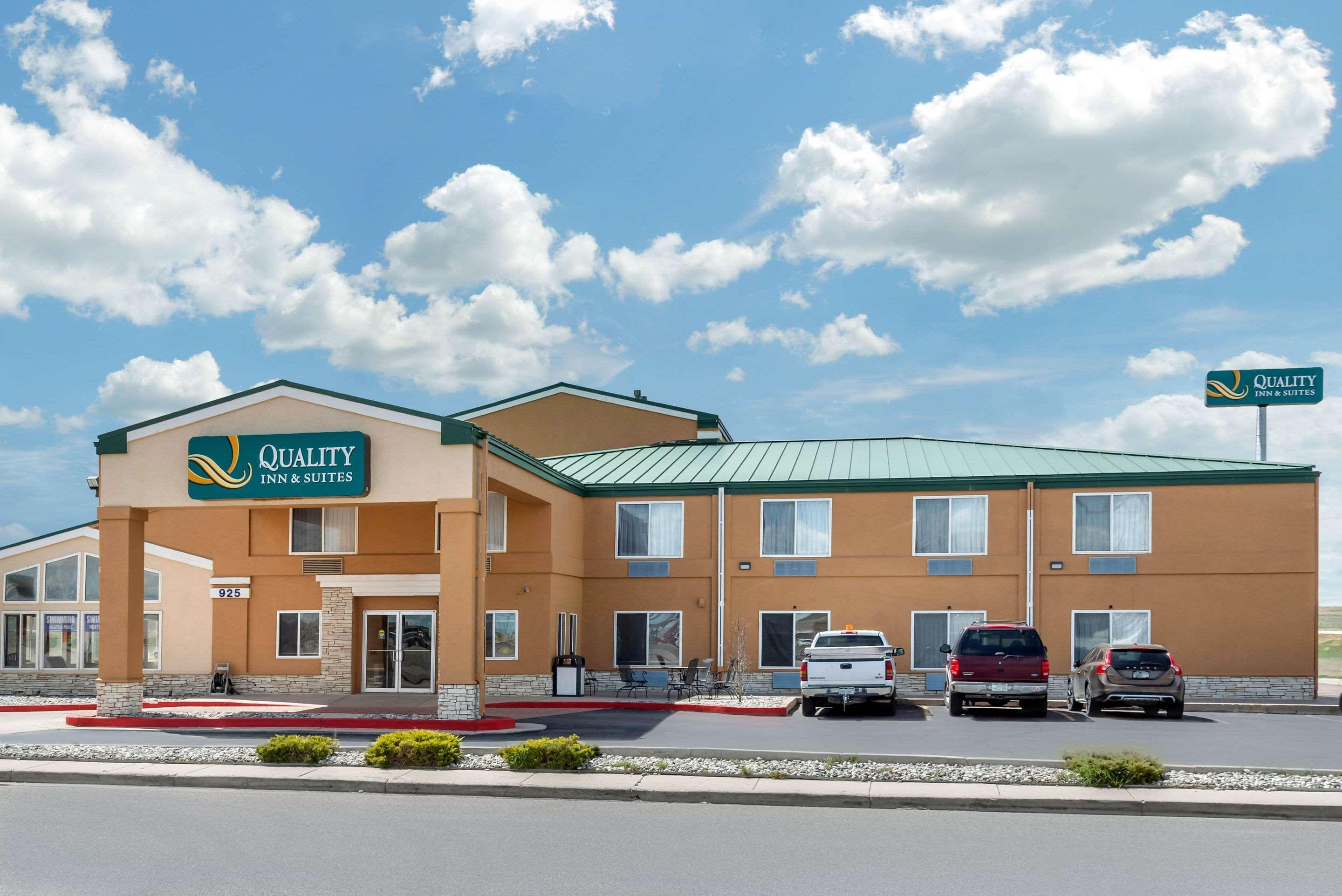 Quality Inn & Suites Limon Esterno foto