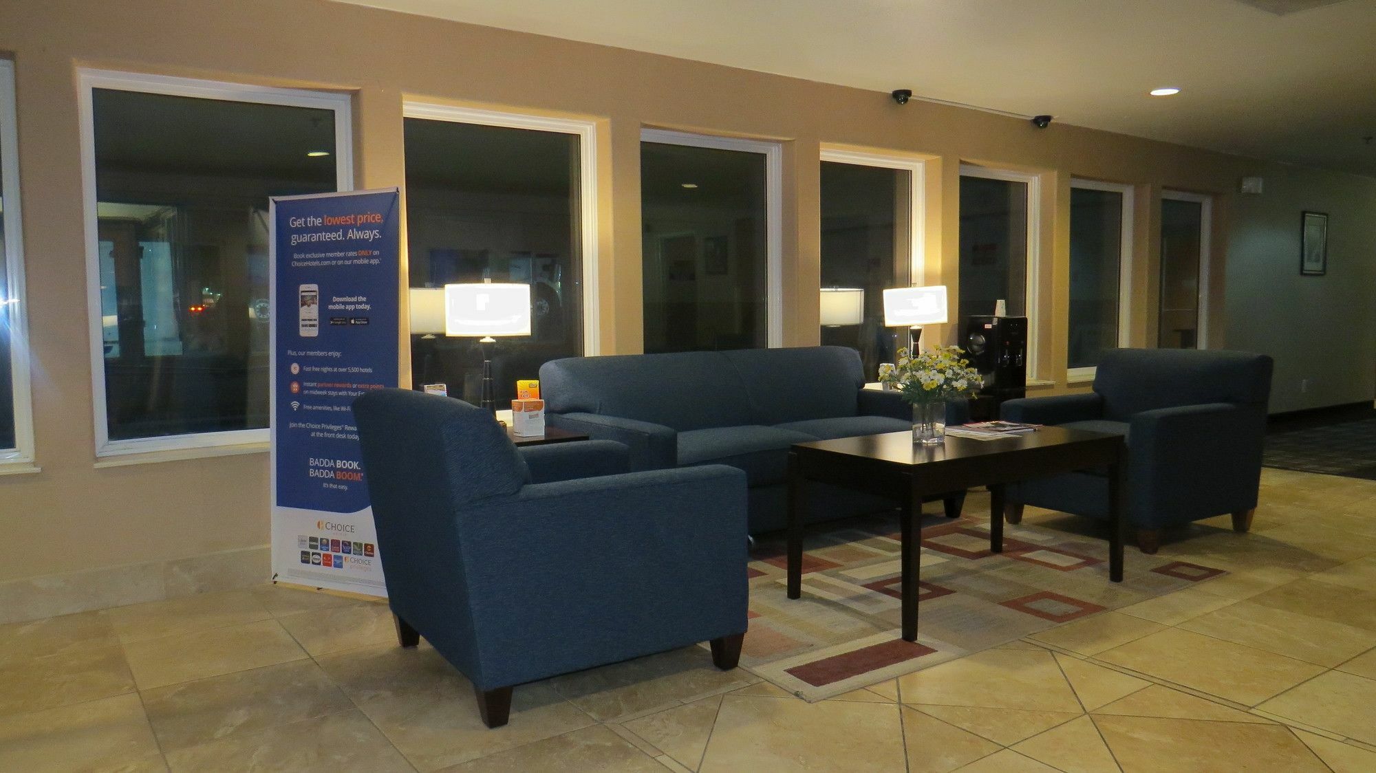 Quality Inn & Suites Limon Esterno foto